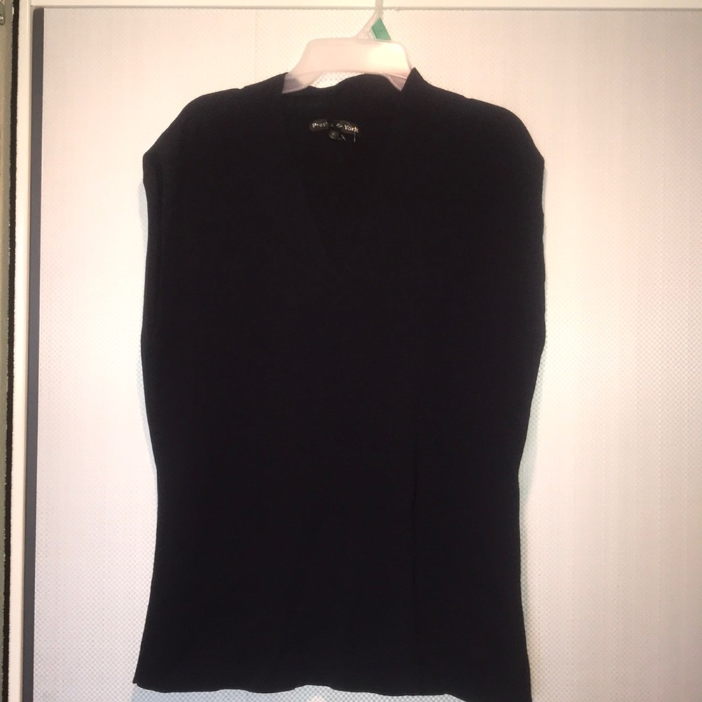Sleeveless Shirt